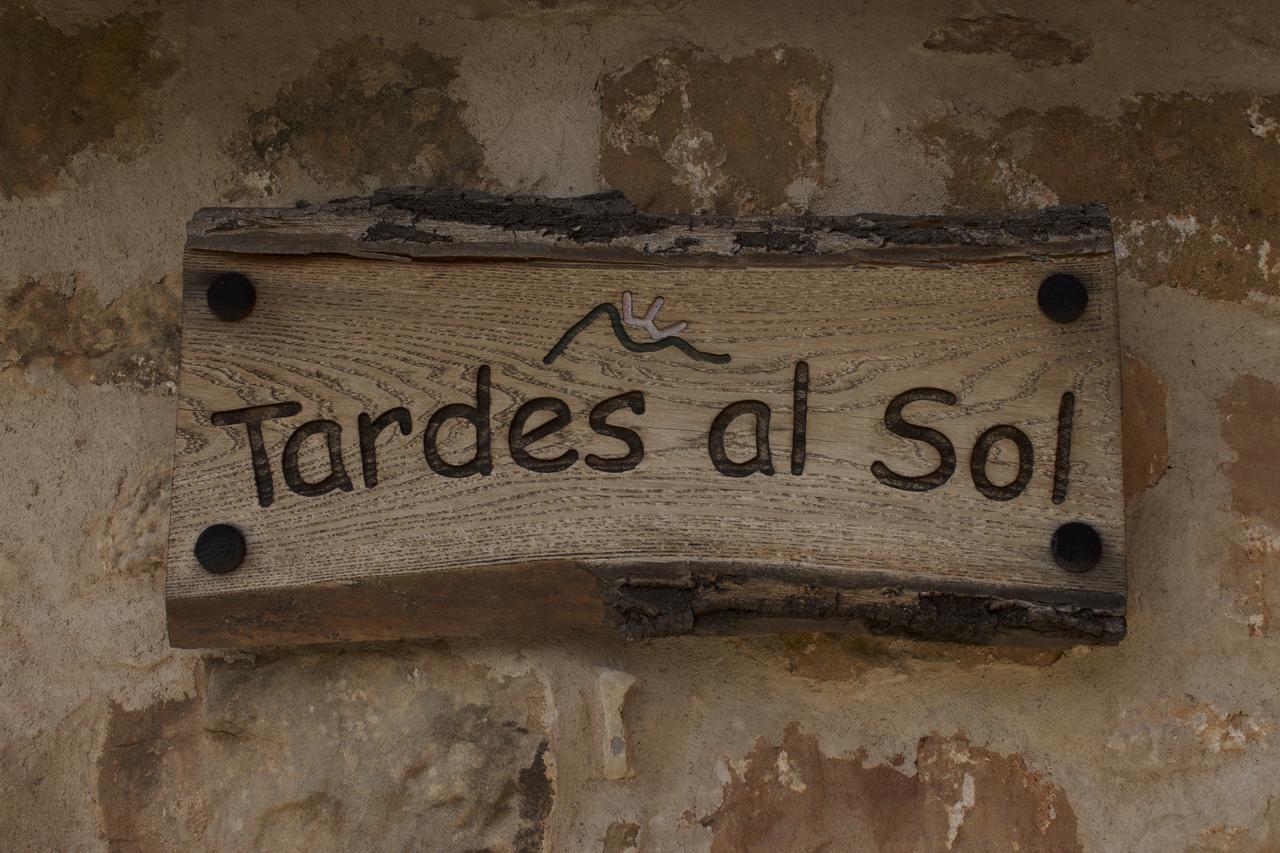 Готель Tardes Al Sol Salinas De Pisuerga Екстер'єр фото